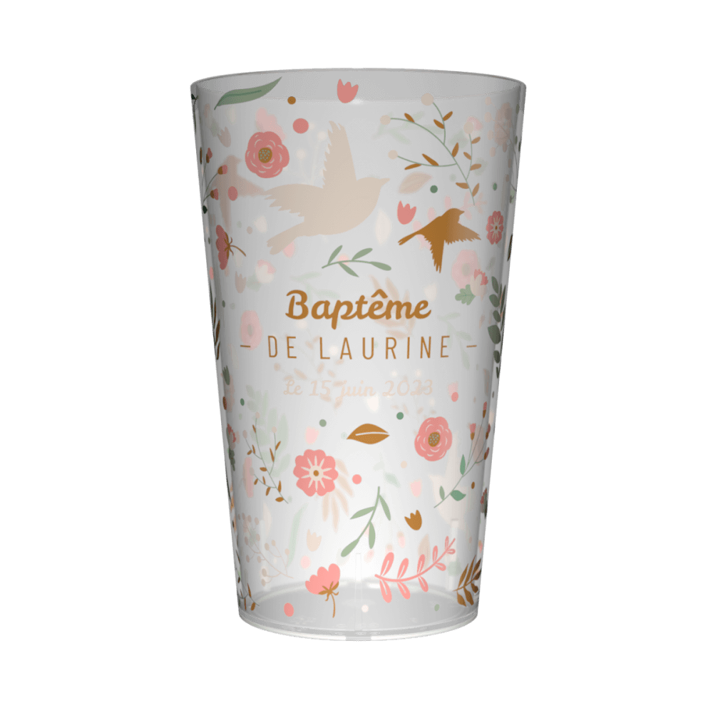 Gobelet personnalisé comme idée de cadeau de bapteme