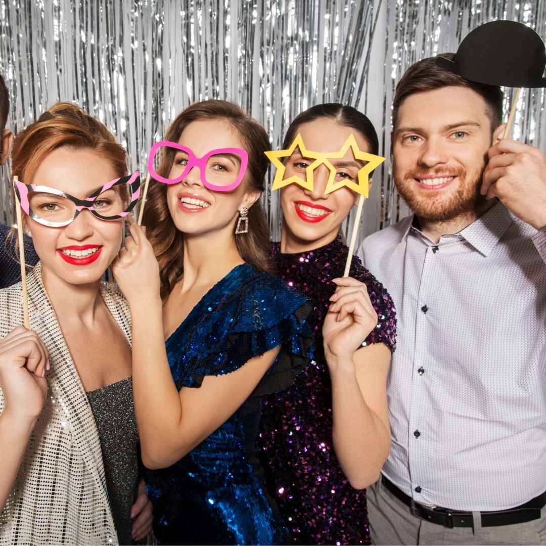 un photobooth comme idée d’animations pour un anniversaire USA un photobooth comme idée d’animations pour un anniversaire USA