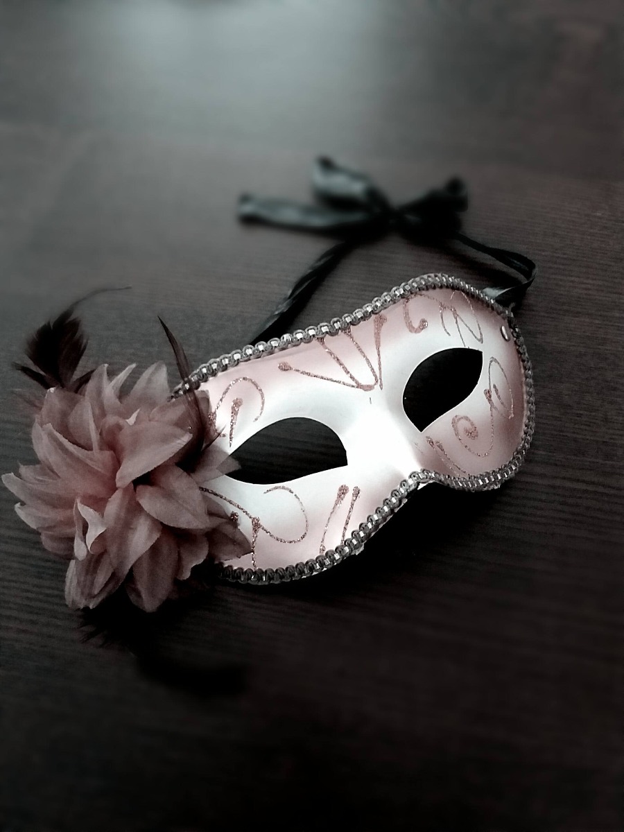 masque pour une soirée Bal masqué du Nouvel An masque pour une soirée Bal masqué du Nouvel An