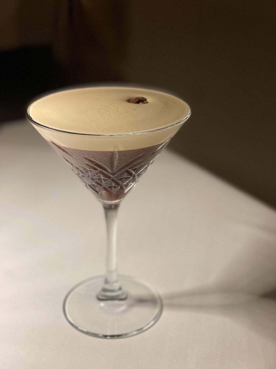 coupe pleine de martini expression comme idée de cocktails coupe pleine de martini expression comme idée de cocktails