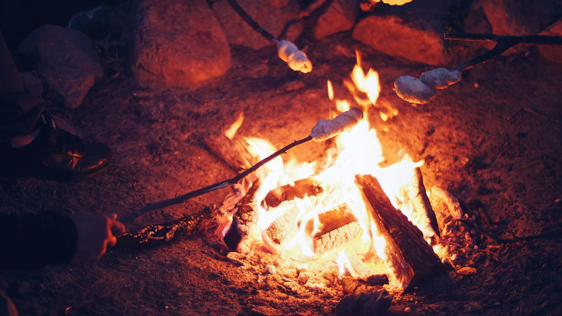 feu de camp mariage hippie feu de camp mariage hippie