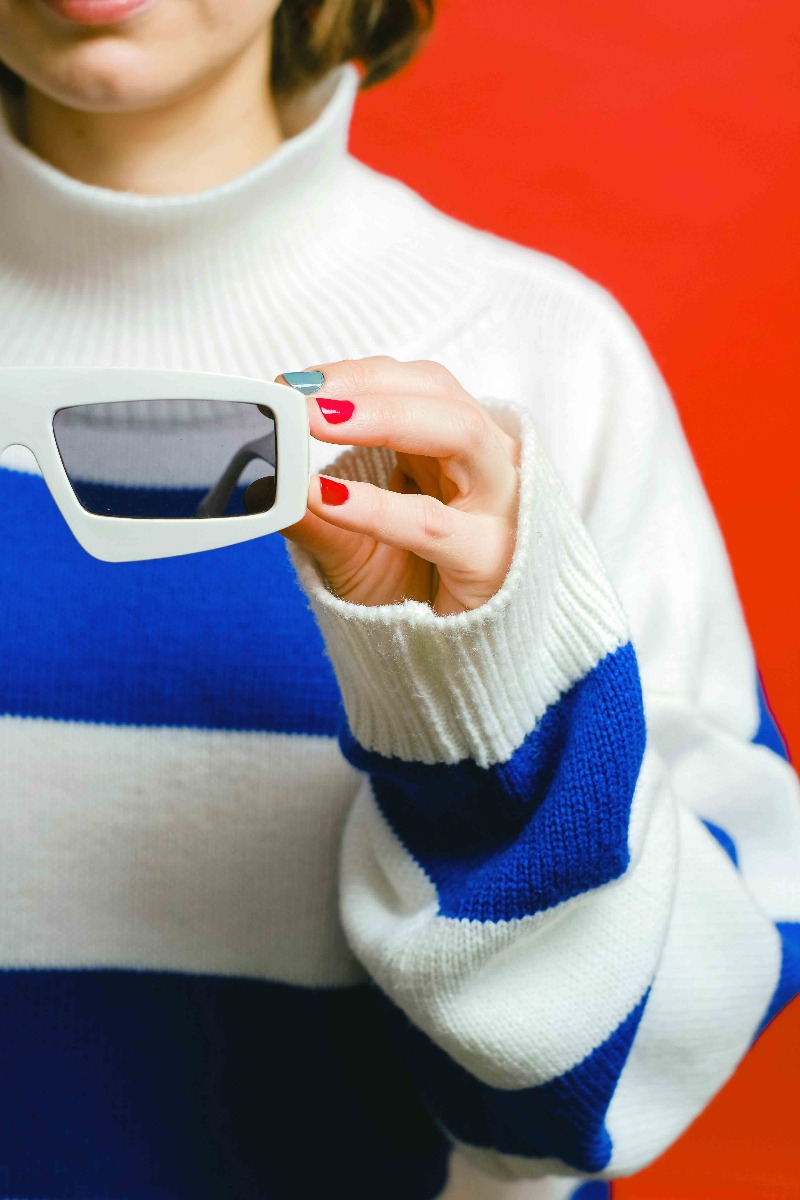 un pull comme cadeau pour une cousinade un pull comme cadeau pour une cousinade