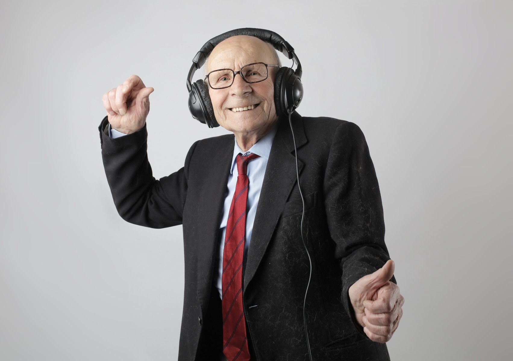 Homme heureux de partir à la retraite Homme heureux de partir à la retraite