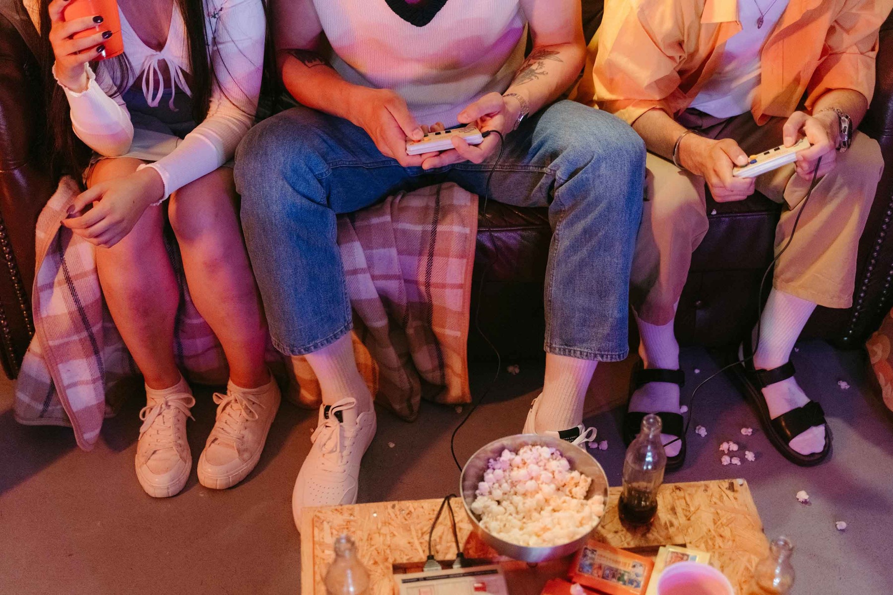 soirée theme année 80 avec jeux vidéo vintage soirée theme année 80 avec jeux vidéo vintage