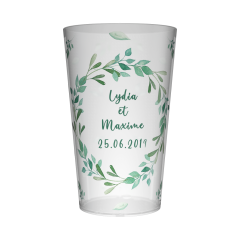 Gobelet Mariage composé de brindilles avec le prénoms des mariés et la date de leur union.